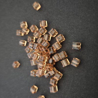 Swarovski Crystal Cube 4mm khaki фото
